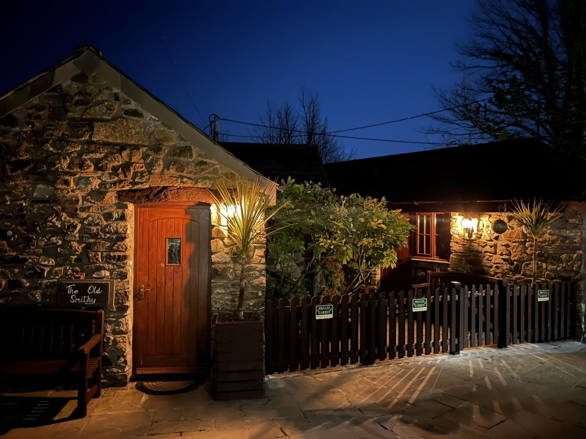 The Mary Tavy Inn Marytavy Eksteriør billede