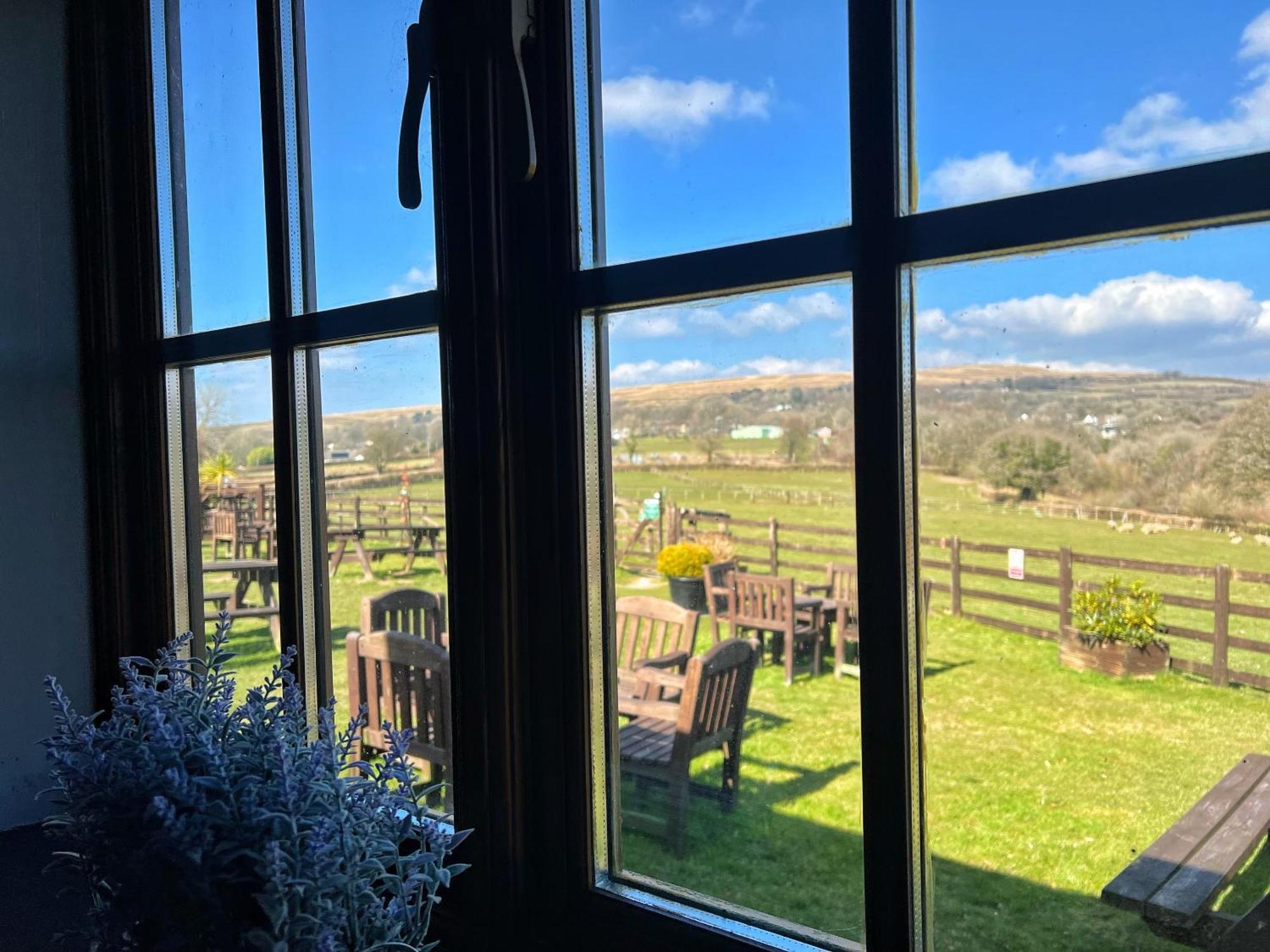 The Mary Tavy Inn Marytavy Eksteriør billede